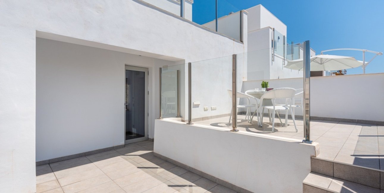 Resale - Villa -
Guardamar del Segura - El Raso