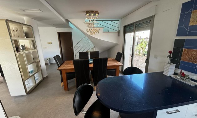 Resale - Villa -
Cox - Cox - Country