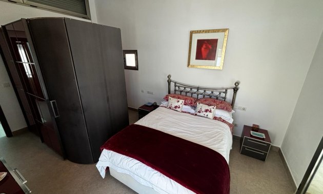 Resale - Villa -
Cox - Cox - Country