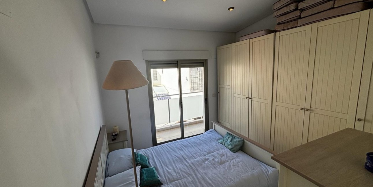 Resale - Villa -
Cox - Cox - Country