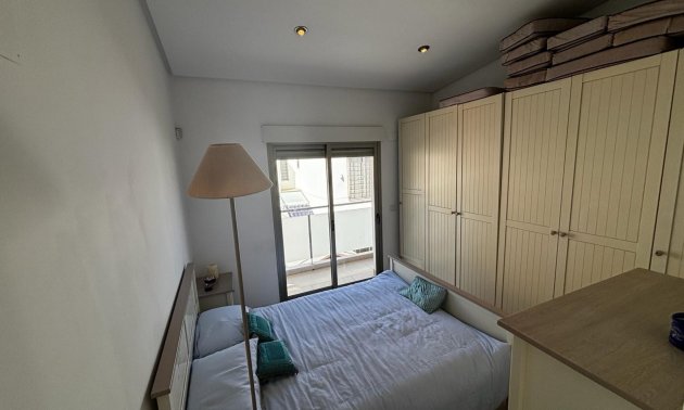 Resale - Villa -
Cox - Cox - Country