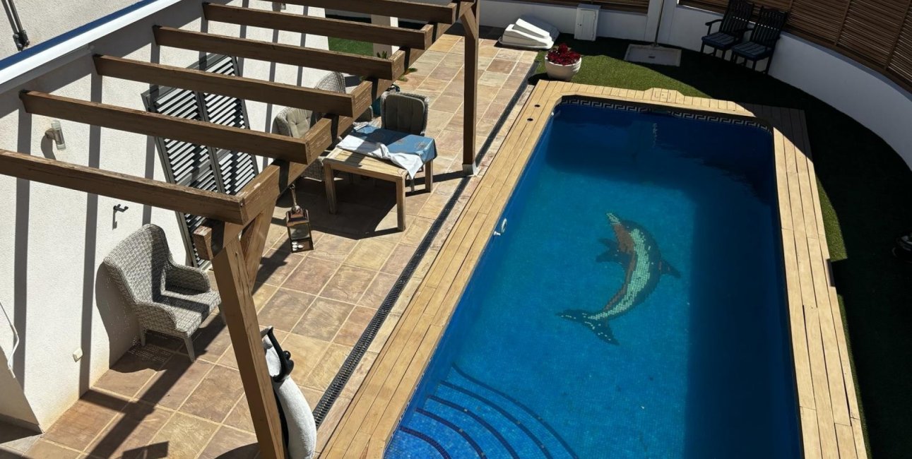 Resale - Villa -
Cox - Cox - Country