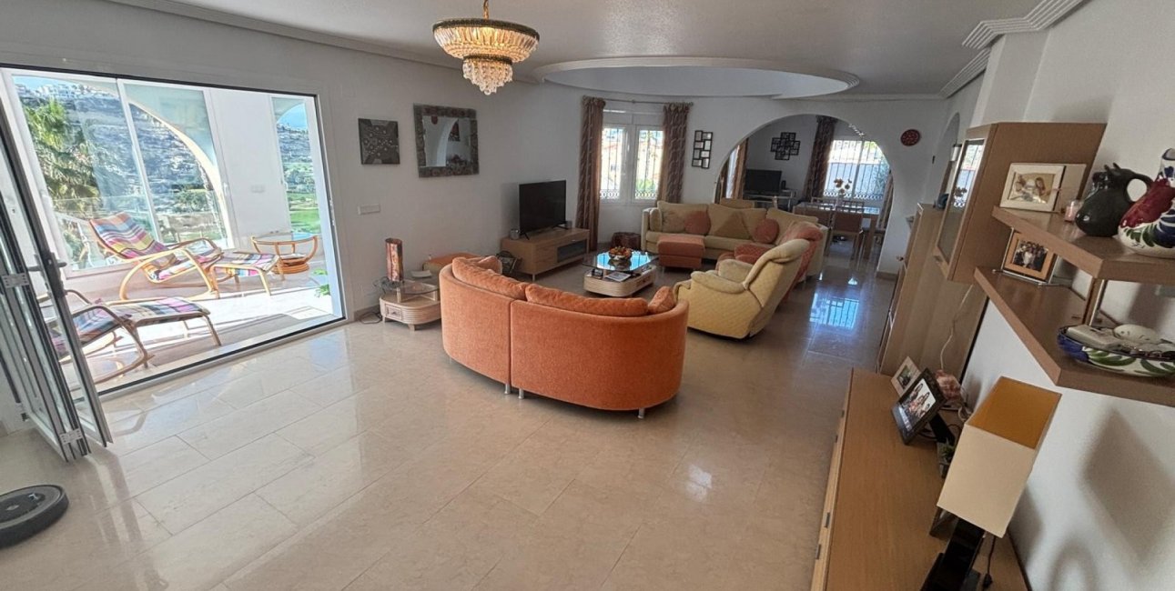 Resale - Villa -
Ciudad Quesada - La Marquesa