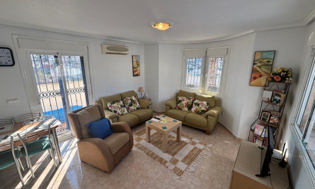 Resale - Villa -
Ciudad Quesada - La Marquesa
