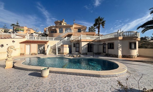 Resale - Villa -
Ciudad Quesada - La Marquesa