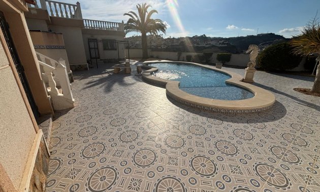 Resale - Villa -
Ciudad Quesada - La Marquesa
