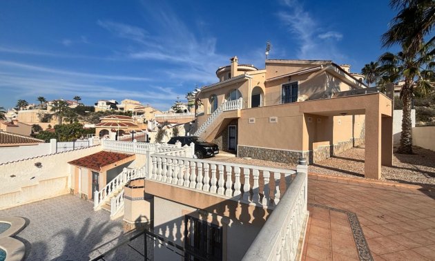Resale - Villa -
Ciudad Quesada - La Marquesa
