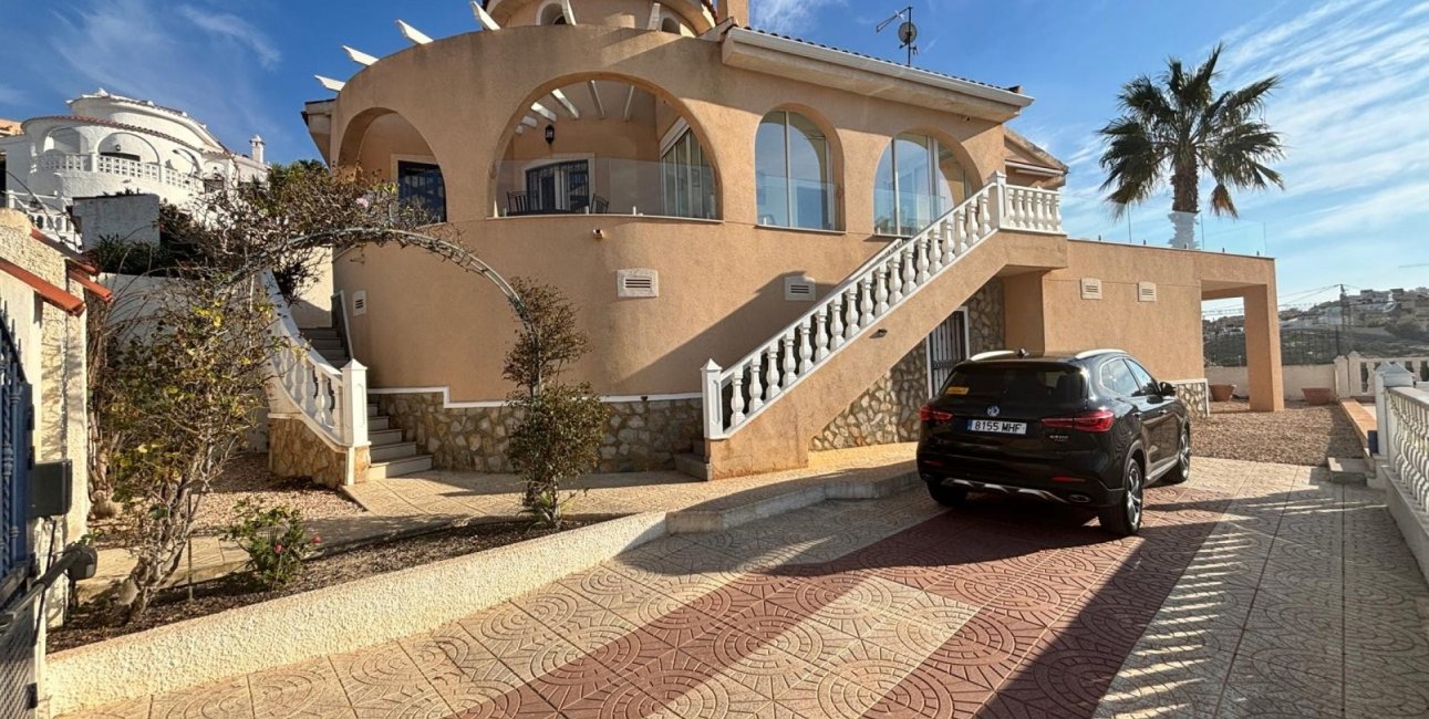Resale - Villa -
Ciudad Quesada - La Marquesa