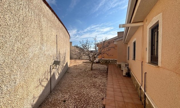Resale - Villa -
Ciudad Quesada - La Marquesa