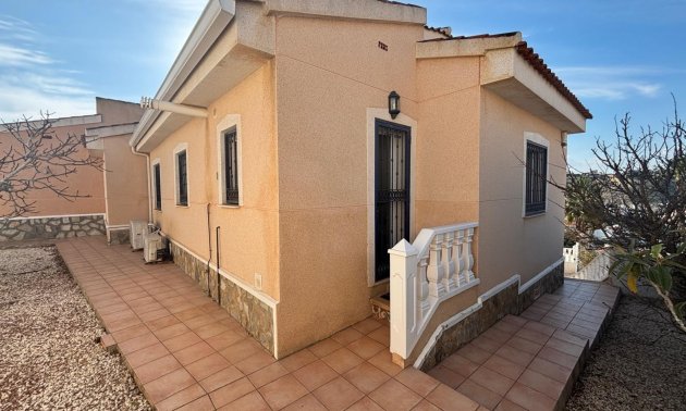 Resale - Villa -
Ciudad Quesada - La Marquesa