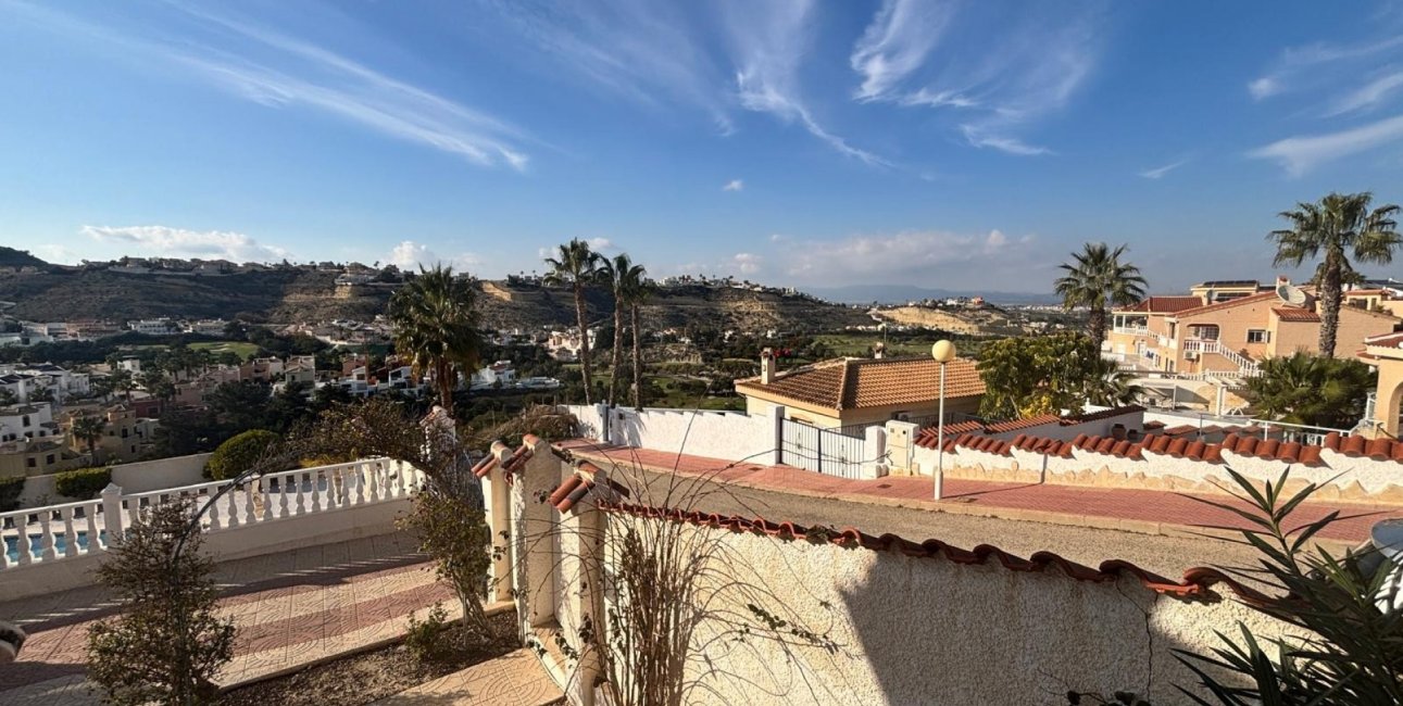 Resale - Villa -
Ciudad Quesada - La Marquesa