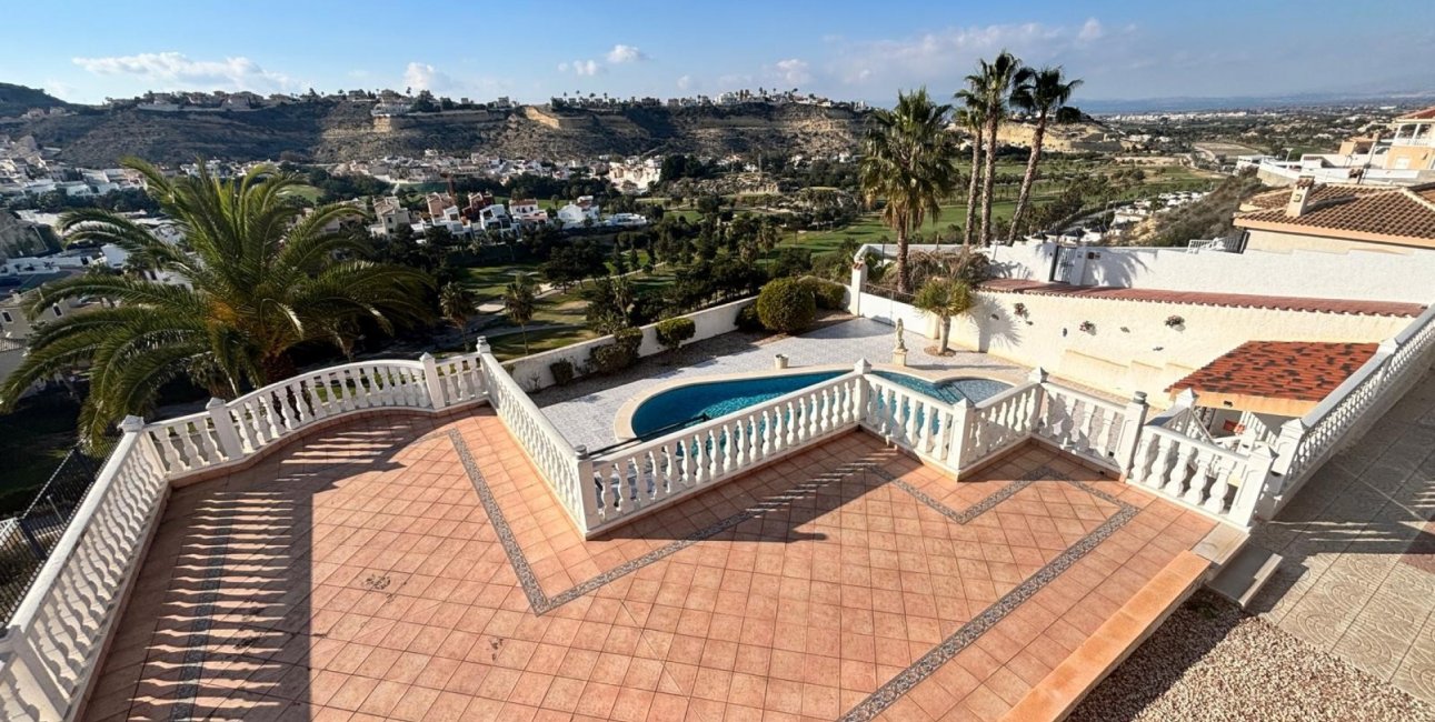 Resale - Villa -
Ciudad Quesada - La Marquesa