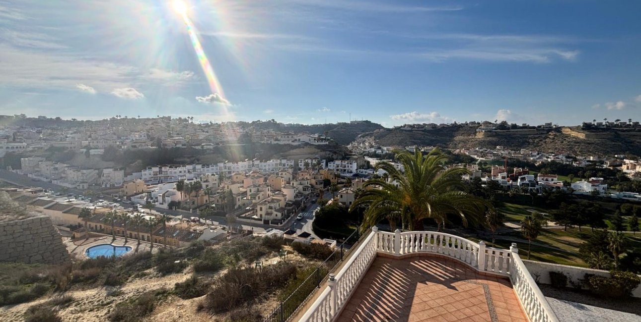Resale - Villa -
Ciudad Quesada - La Marquesa