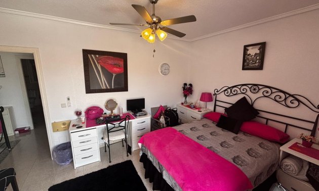Resale - Townhouse -
Ciudad Quesada - Doña Pepa