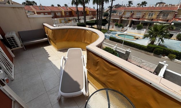 Resale - Townhouse -
Ciudad Quesada - Doña Pepa