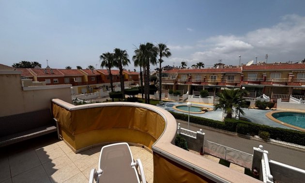 Resale - Townhouse -
Ciudad Quesada - Doña Pepa