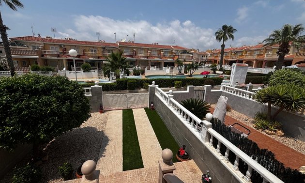 Resale - Townhouse -
Ciudad Quesada - Doña Pepa