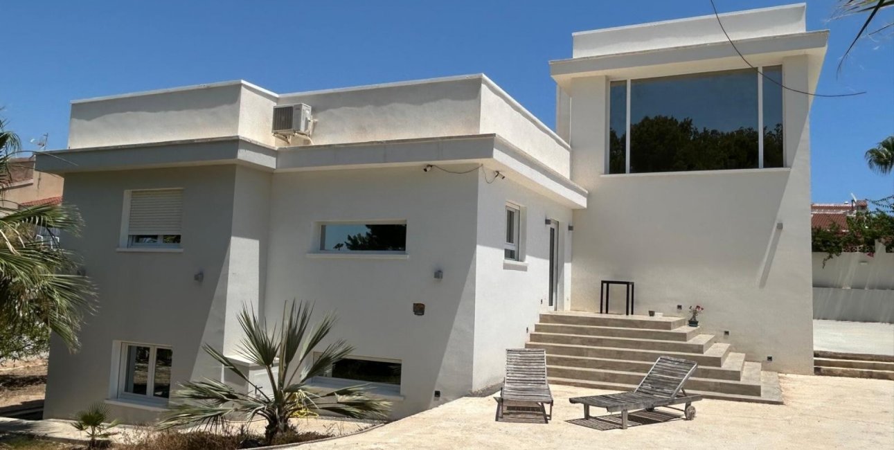 Resale - Villa -
Ciudad Quesada - Ciudad Quesada - Town