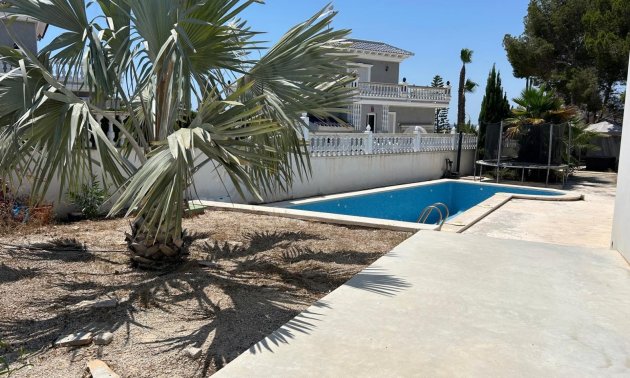 Resale - Villa -
Ciudad Quesada - Ciudad Quesada - Town