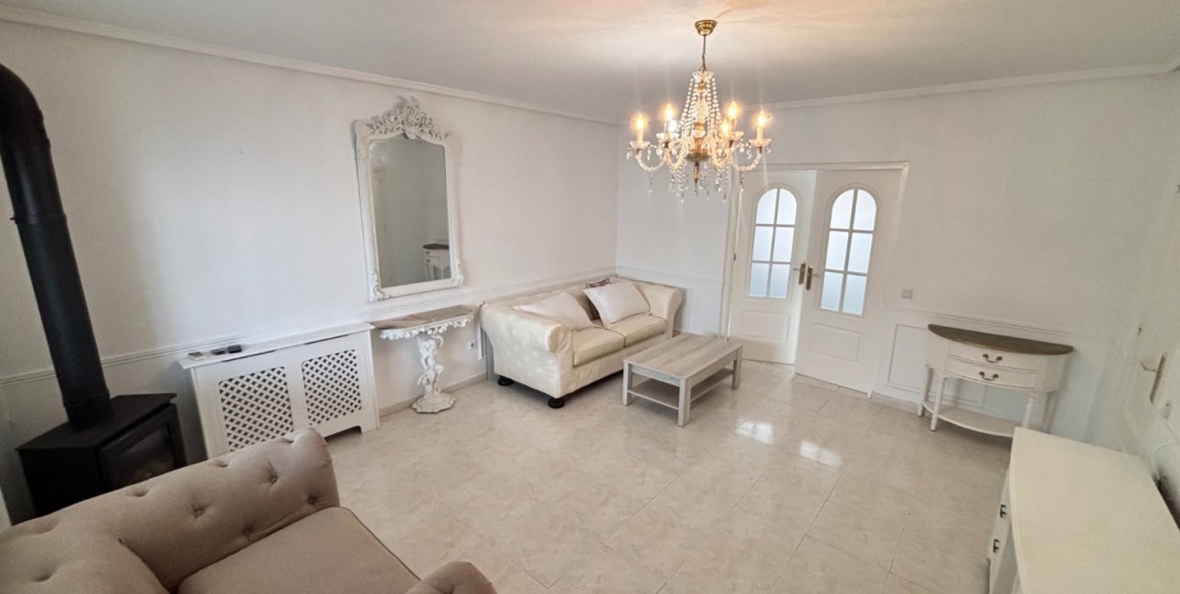 Resale - Townhouse -
Benijofar - Monte Azul