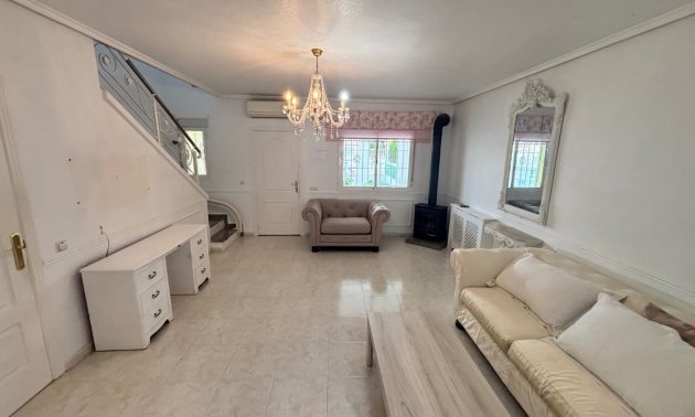 Resale - Townhouse -
Benijofar - Monte Azul