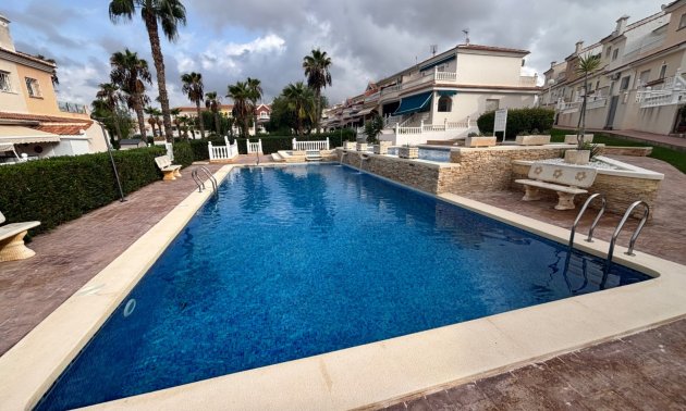Resale - Townhouse -
Benijofar - Monte Azul