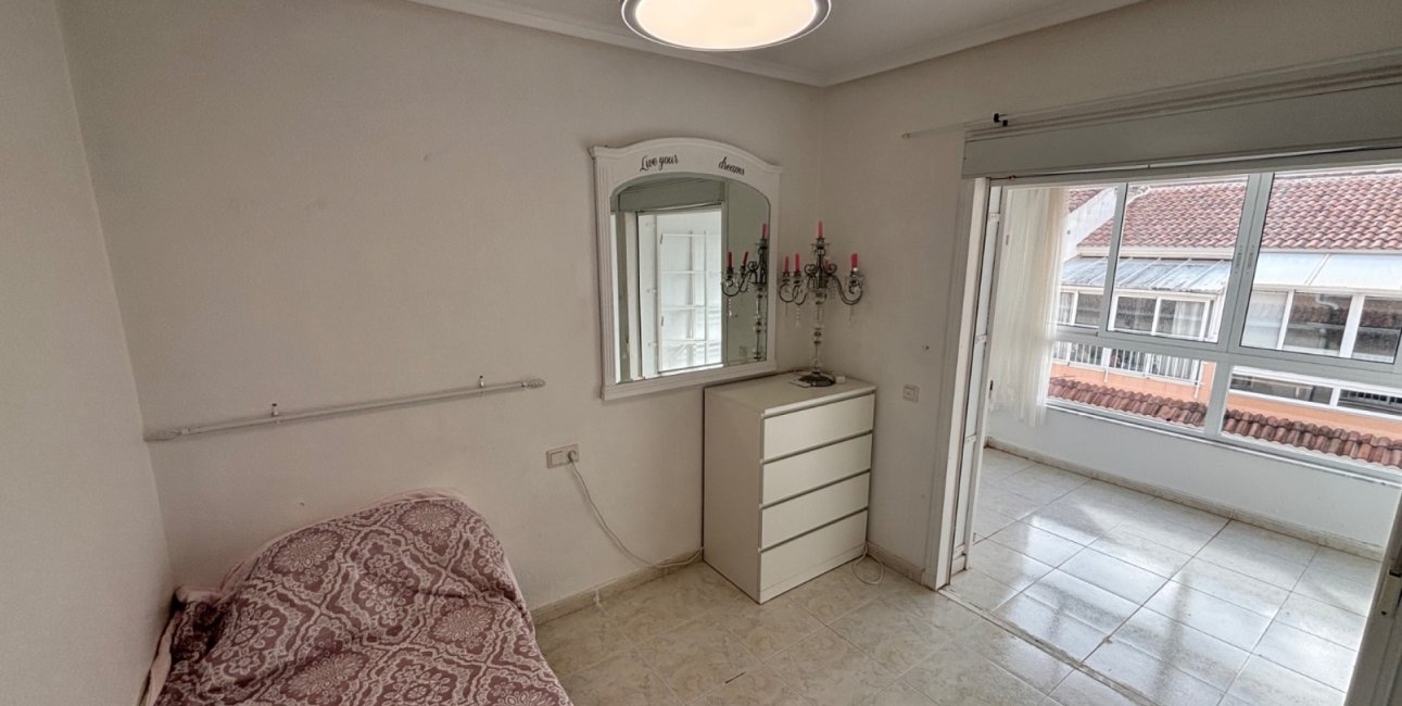 Resale - Townhouse -
Benijofar - Monte Azul