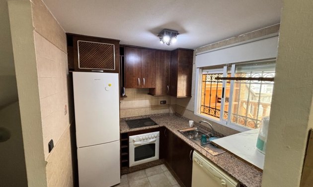 Resale - Townhouse -
Guardamar del Segura - El Eden