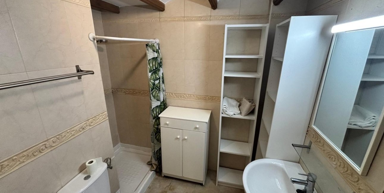 Resale - Townhouse -
Guardamar del Segura - El Eden