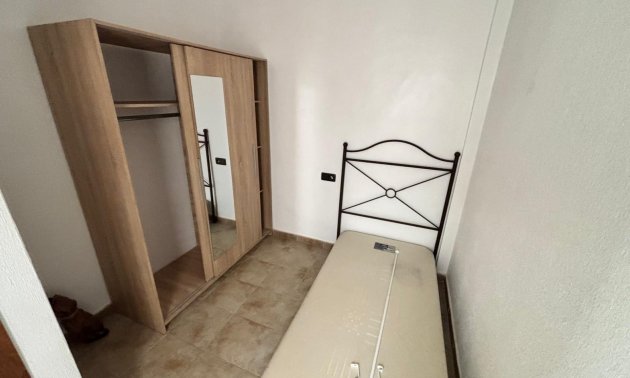 Resale - Townhouse -
Guardamar del Segura - El Eden