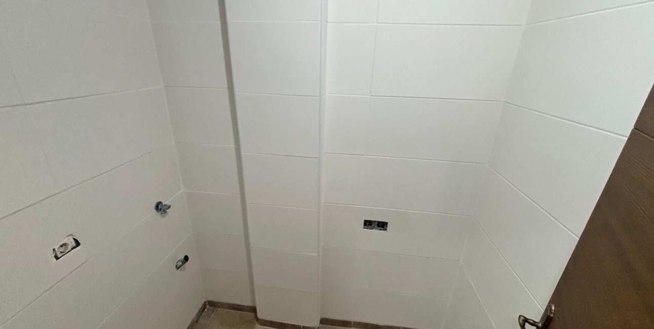 Resale - Townhouse -
Guardamar del Segura - El Eden