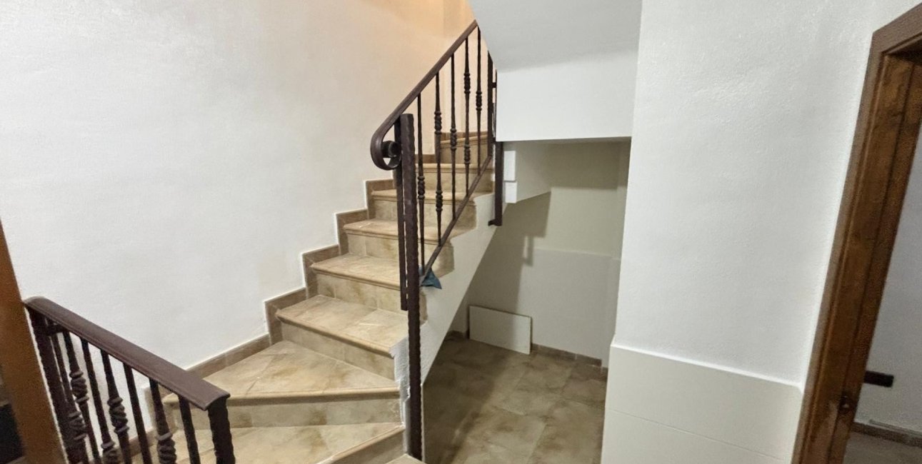 Resale - Townhouse -
Guardamar del Segura - El Eden