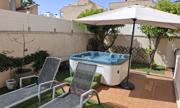 Resale - Villa -
Ciudad Quesada - Doña Pepa