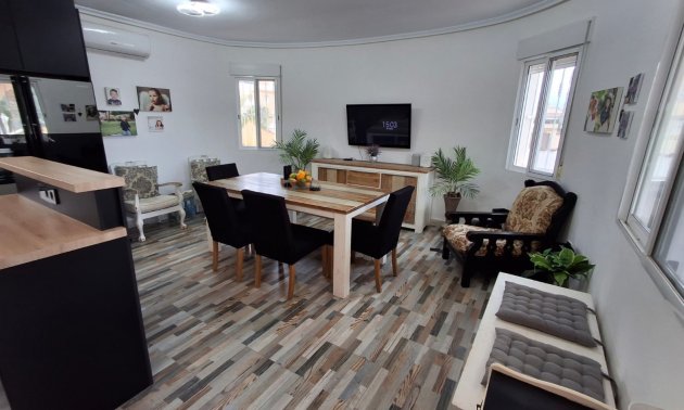 Resale - Villa -
Ciudad Quesada - Doña Pepa