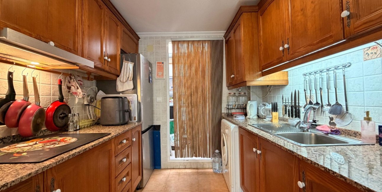 Resale - Townhouse -
Guardamar del Segura - El Raso
