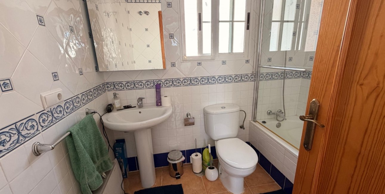 Resale - Townhouse -
Guardamar del Segura - El Raso