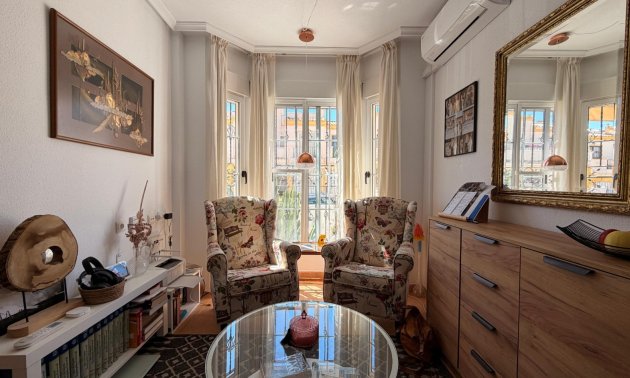 Resale - Townhouse -
Guardamar del Segura - El Raso