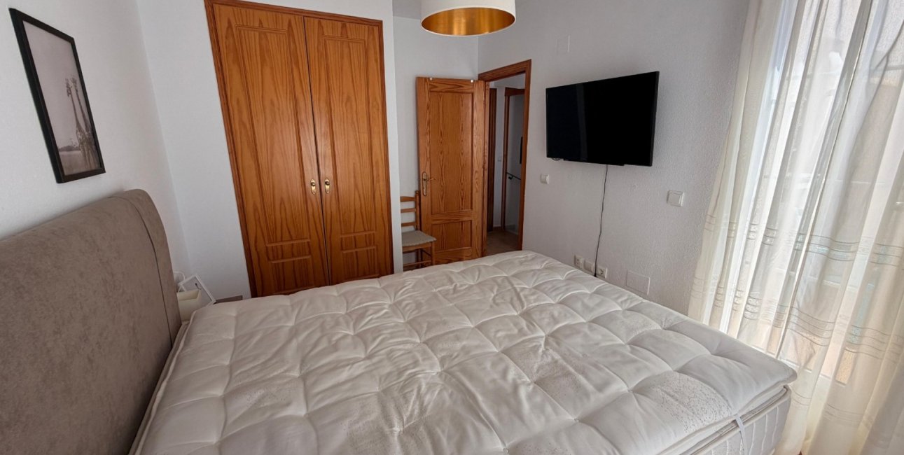 Resale - Townhouse -
Guardamar del Segura - El Raso