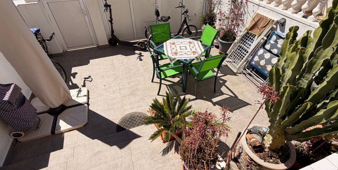 Resale - Townhouse -
Guardamar del Segura - El Raso