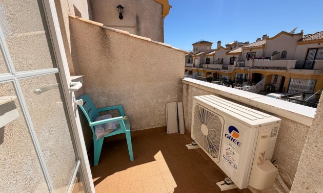 Resale - Townhouse -
Guardamar del Segura - El Raso