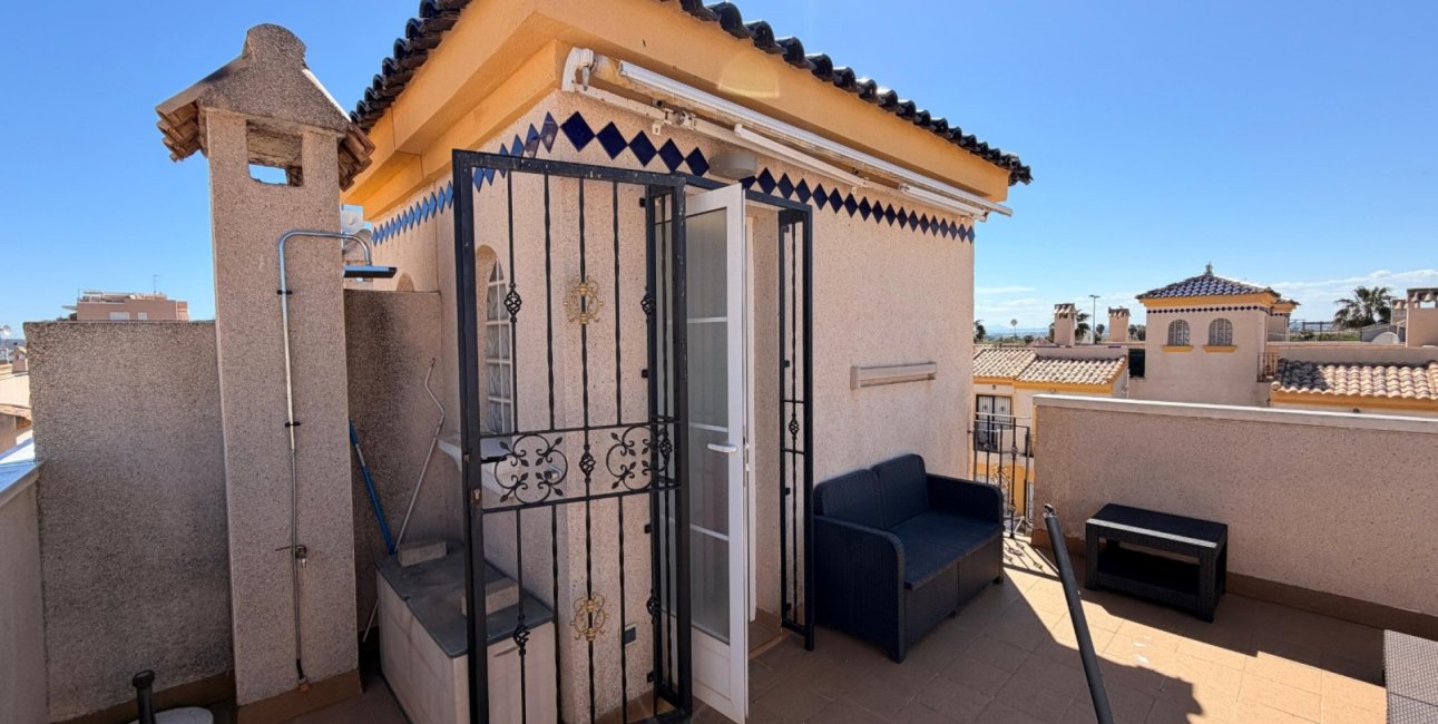 Resale - Townhouse -
Guardamar del Segura - El Raso