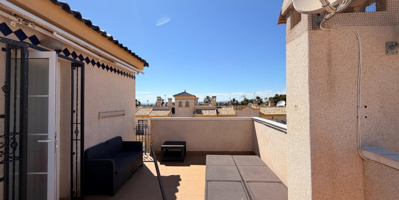 Resale - Townhouse -
Guardamar del Segura - El Raso