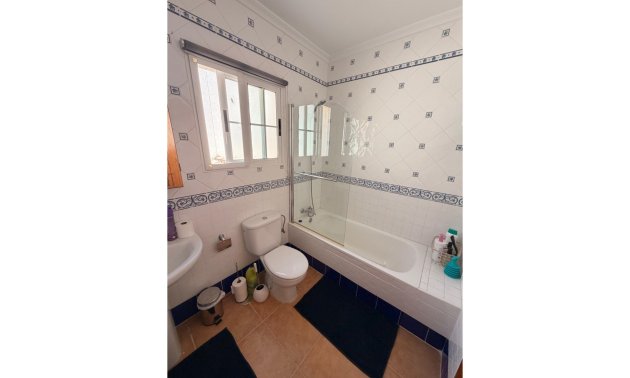 Resale - Townhouse -
Guardamar del Segura - El Raso