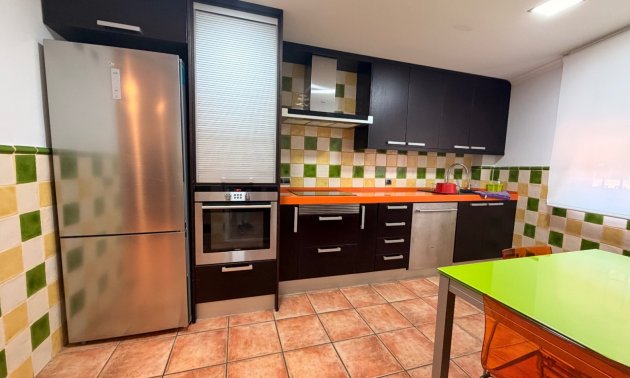 Resale - Townhouse -
Catral - Catral - Town