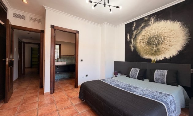 Resale - Townhouse -
Catral - Catral - Town
