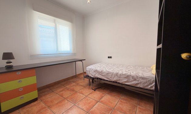Resale - Townhouse -
Catral - Catral - Town