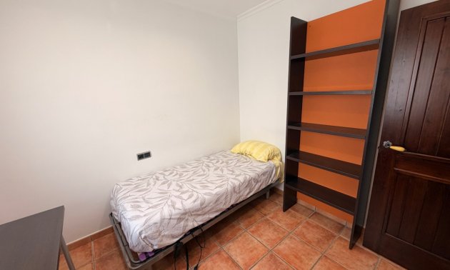 Resale - Townhouse -
Catral - Catral - Town