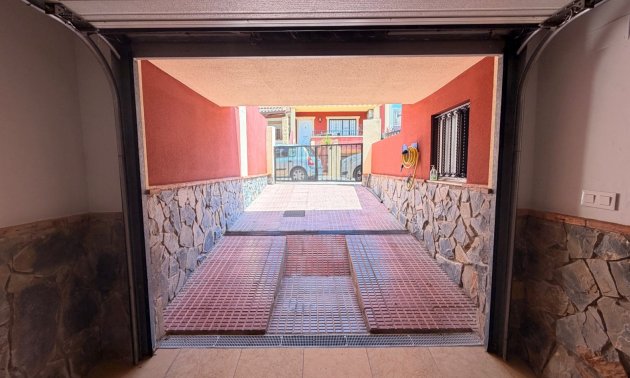 Resale - Townhouse -
Catral - Catral - Town