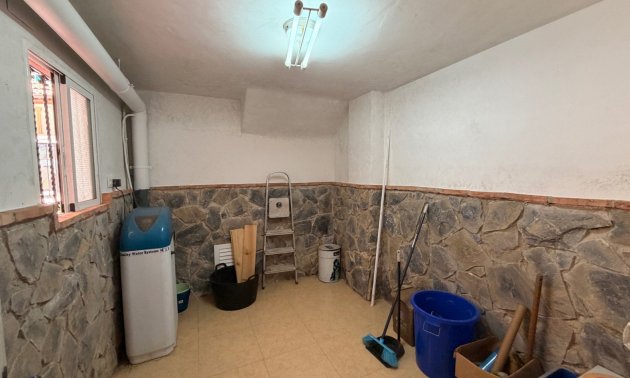 Resale - Townhouse -
Catral - Catral - Town