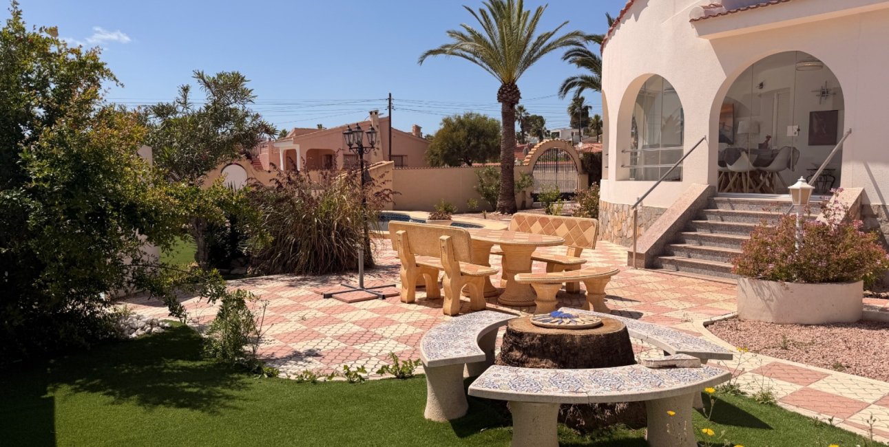 Resale - Villa -
Ciudad Quesada - Ciudad Quesada - Town